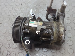 Компрессор кондиционера Ford Fiesta 2005-2008