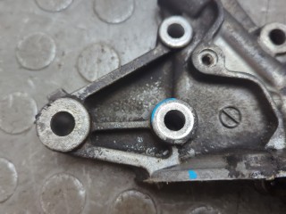 Насос масляный, ориг. номер B6S814100J, Mazda MX-3 1991-1998