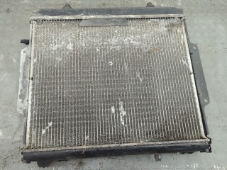 Радиатор охлаждения двигателя, ориг. номер 52079969AB, Jeep Grand Cherokee 2003-2004