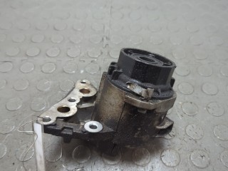 Корпус масляного фильтра, ориг. номер 15609-37040, 15620-37010, Toyota Prius 2005-2011
