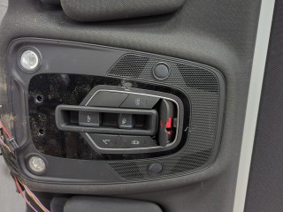 Фонарь салона (плафон), Audi Q7 2019-2024