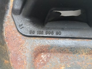 Подушка крепления КПП, ориг. номер 9813699680, Peugeot 308 2017-2022