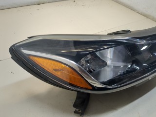 Фара (передняя) правая, ориг. номер 42698950, Chevrolet Trax 2016-2022