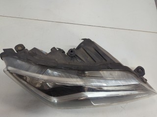 Фара (передняя) правая, ориг. номер 90037324, Seat Toledo 2012-2019