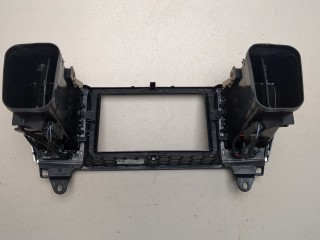 Дефлектор обдува салона, ориг. номер A16683008542A17, Mercedes ML W166 2011-2015