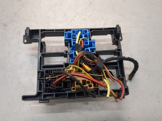 Блок реле, ориг. номер 7N0937503, Volkswagen Tiguan 2011-2019