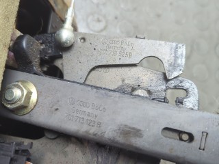 Кулиса КПП, ориг. номер 701713061B, Volkswagen Transporter 1990-2003