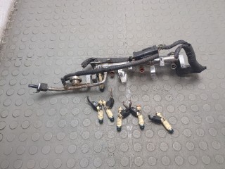 Форсунка топливная, ориг. номер 4460494, YL8E9F593C2B, 4099253, YL8E9F792GB, Ford Maverick 2000-2004