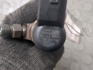 Форсунка топливная, ориг. номер 03L130277S, Volkswagen Golf 6 2008-2012