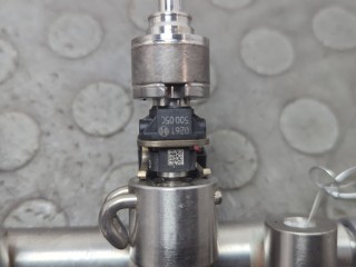 Форсунка топливная, ориг. номер 55486887, 12734337, Buick Envision 2020-2026