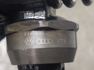 Форсунка топливная, ориг. номер 038130073BR, Volkswagen Golf 2003-2009