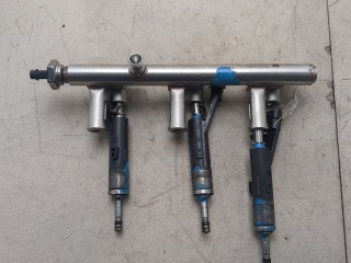 Форсунка топливная, ориг. номер 9822715980, Peugeot 208 2019-2023