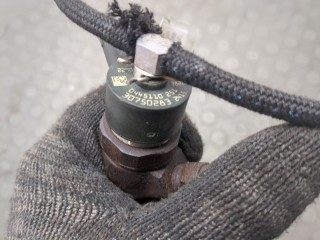 Форсунка топливная, ориг. номер 8603595, Volvo XC70 2004-2007