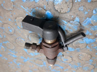 Форсунка топливная, ориг. номер 1805488, 2S6Q9F593BE, Ford Fiesta 2008-2013