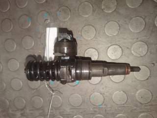 Форсунка топливная, ориг. номер 03L130277B, 038130073AG, Audi A3 2004-2008