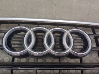 Решетка радиатора, ориг. номер 8U0853651AA, Audi Q3 2014-2018