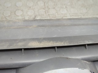 Решетка радиатора, ориг. номер 8V418200AC, Ford Kuga 2008-2013