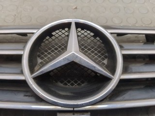 Решетка радиатора, ориг. номер A20988001839040, Mercedes CLK W209 2002-2005