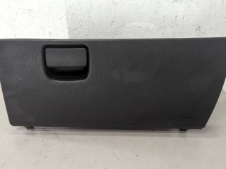 Бардачок (вещевой ящик) Chevrolet Malibu 2015-2018