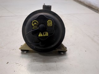 Бачок гидроусилителя, ориг. номер EC0232690, Mazda Tribute 2004-2007