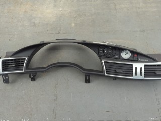 Рамка под щиток приборов, ориг. номер F1024A2011, Chrysler Pacifica 2003-2008