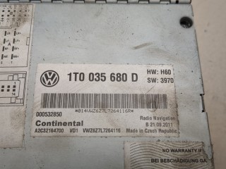 Магнитола, ориг. номер 1T0035680D, Volkswagen Passat 2011-2015