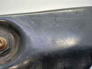 Кронштейн фары правый, ориг. номер 5C6805932, Volkswagen Jetta 2010-2014