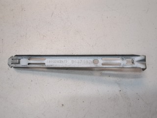 Кронштейн фары левый, ориг. номер 8637182, 89028052, Volvo XC90 2002-2006