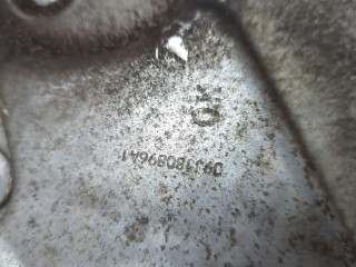 Крышка передняя ДВС, ориг. номер 213502B000, KIA Venga 2009-2014