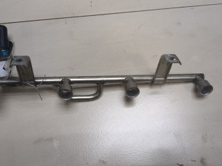 Рампа (рейка) топливная Opel Astra 1998-2009