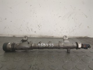 Рампа (рейка) топливная, ориг. номер 03L130089J, Volkswagen Passat 2011-2015