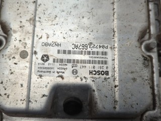 Блок управления двигателем, ориг. номер 0281011447, 04727667AC, Chrysler Voyager 2000-2004