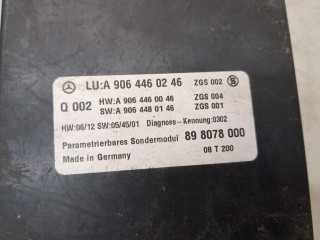 Блок управления парктрониками, ориг. номер A9064460246, Mercedes Sprinter 2006-2014