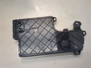 Блок управления бортовой сети (Body Control Module), ориг. номер 107867390E, Tesla Model 3 2017-2021