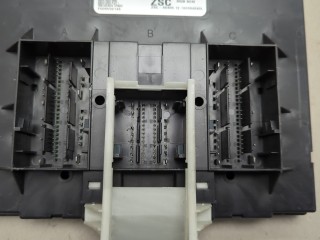 Блок управления бортовой сети (Body Control Module), ориг. номер 5Q0937087BB, Volkswagen Jetta 7 2018-2022