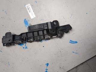 Кронштейн бампера правый передний, ориг. номер 95291688, Chevrolet Cruze 2008-2012