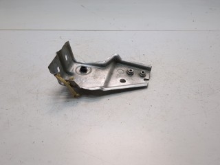 Кронштейн крыла правый, ориг. номер EC015312ZB, Mazda Tribute 2004-2007