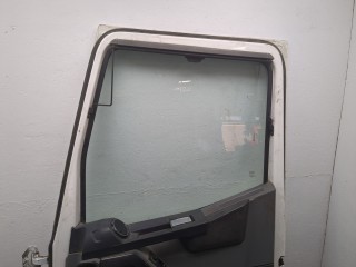 Дверная карта (Обшивка двери) правая передняя, ориг. номер 7484519110, Renault T 2013-2026