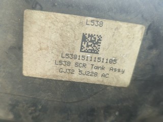 Бак Adblue, ориг. номер GJ325J228A, Land Rover Range Rover Evoque 2015-2018