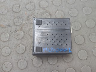 Разъем AUX/USB, ориг. номер DN4E669U0C, MD4120, Mazda CX-30 2019-2026