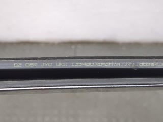 Молдинг стекла (боковое) правое переднее, ориг. номер 108068450D, Tesla Model 3 2017-2021