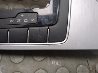 Пластик центральной консоли, ориг. номер 561864263N, Volkswagen Passat 7 Америка 2011-2015