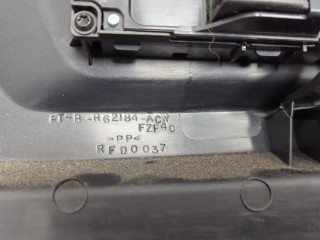Пластик сиденья (накладка) правый передний, ориг. номер FT4BR62184ACW, Ford Edge 2015-2018