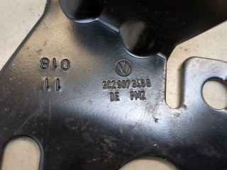 Кронштейн блока управления, ориг. номер 3C2907348B, Volkswagen Passat 2011-2015