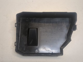 Крышка блока предохранителей, ориг. номер 8266202270, Toyota Corolla 2010-2013