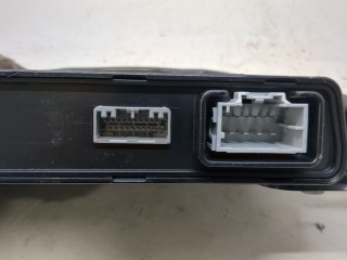 Блок управления стояночным тормозом, ориг. номер 100761800E, Tesla Model S 2012-2016