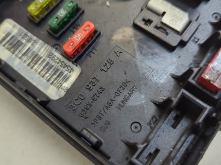Блок предохранителей, ориг. номер 3C0937125A, Volkswagen Passat 2011-2015