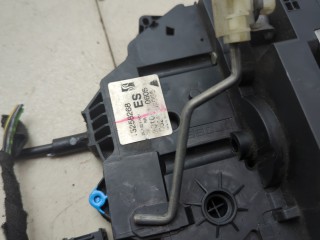 Замок двери правый задний, ориг. номер 13258268, Opel Corsa 2011-2014