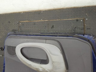 Замок двери левый передний, ориг. номер 80501AX611, Nissan Micra K12E 2003-2005