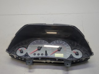Щиток приборов (приборная панель) Ford Focus 2001-2005